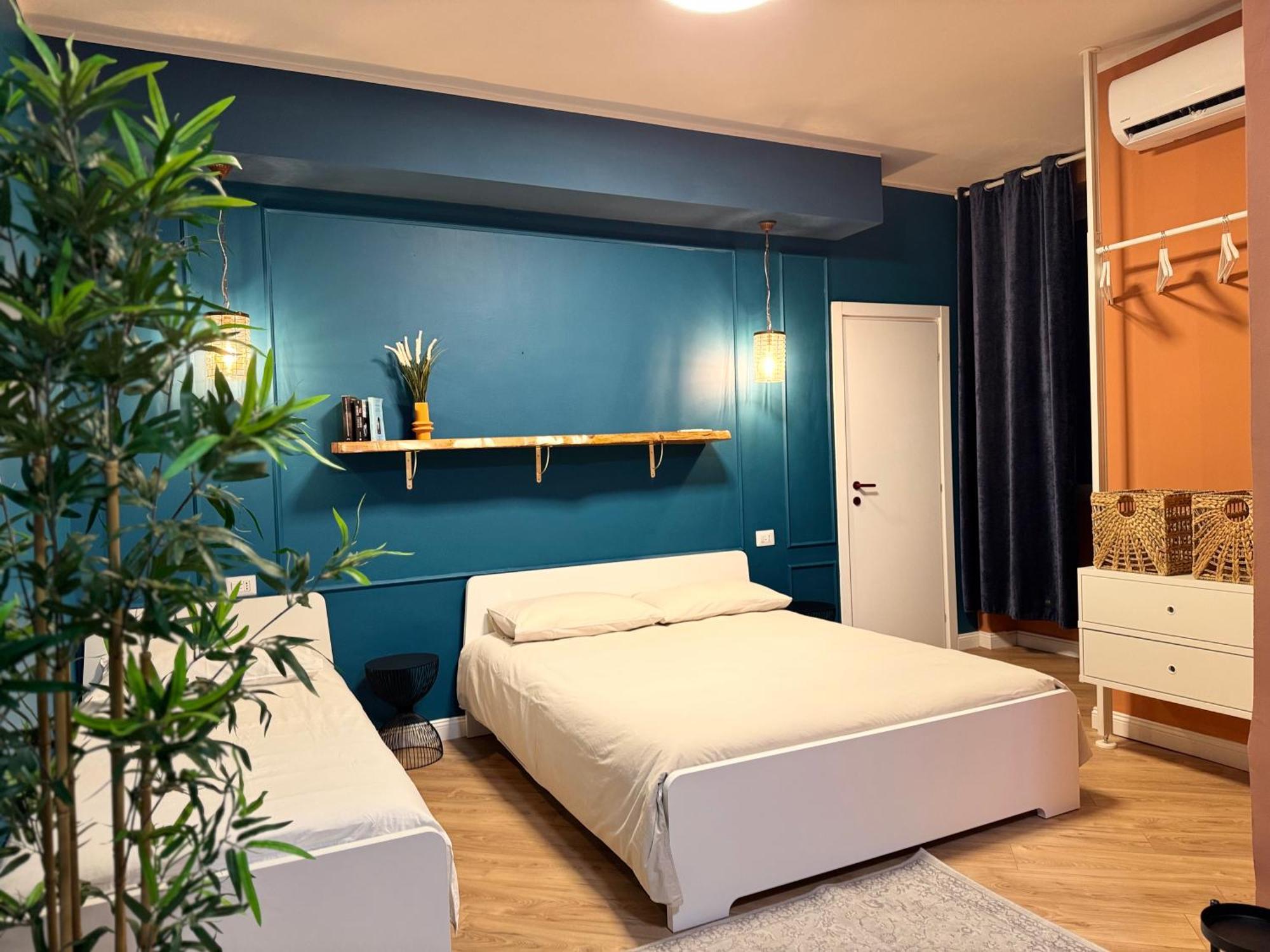 Art N Shelter Apartament Bari Exteriör bild